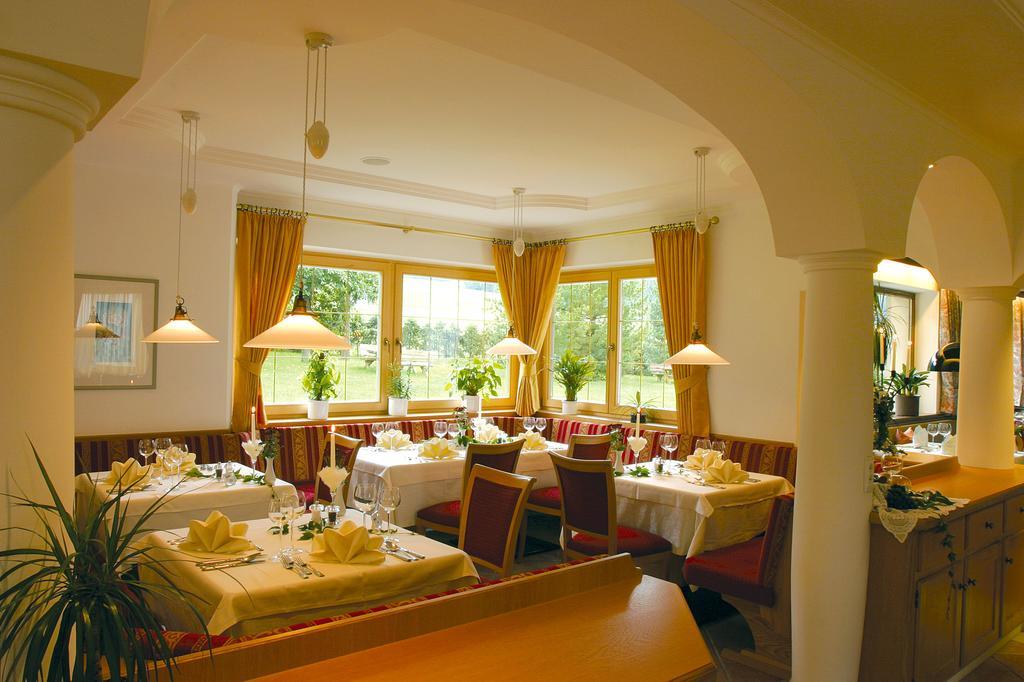 Hotel Markushof 3***S Olang Exterior photo